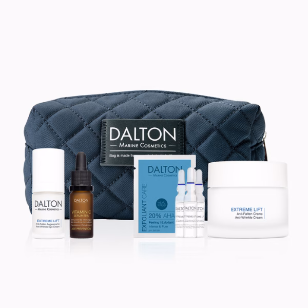 Dalton Extreme Lift je gladilna anti-age set proti gubam s takojšnjim učinkom v kozmetični torbici.
