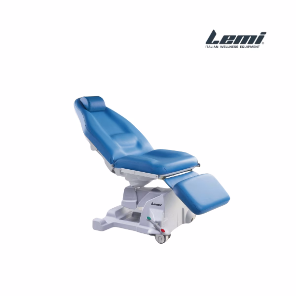 Zobozdravniški stol Lemi Dreamed Move z integriranimi kolesi je opremljen z zmogljivo in tiho elektroniko ter praktičnim standardnim nožnim stikalom, primeren tudi za manjše prostore.