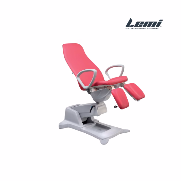 Lemi Podo Slinder je stol za podiatrijo z ergonomsko tanko blazino in BAT nasloni za roke.